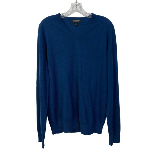 BANANA REPUBLIC L V-Neck Sweater 100% Merino Wool Pullover Academia Lightweight - Picture 1 of 6
